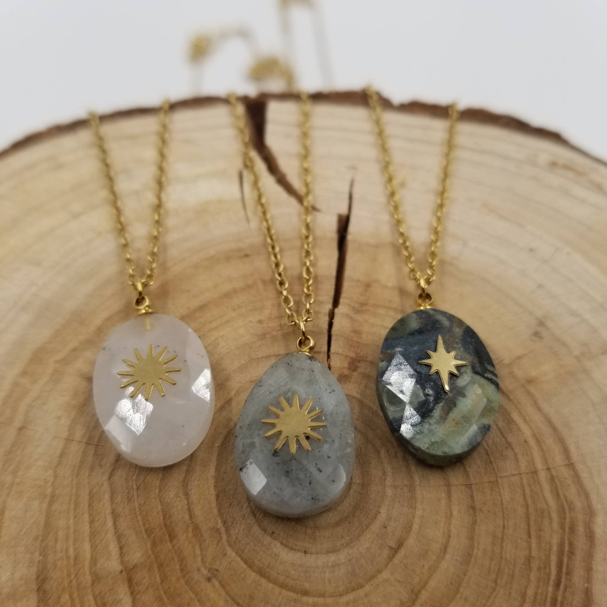 Bright Sun Natural Crystal Necklace: Grey