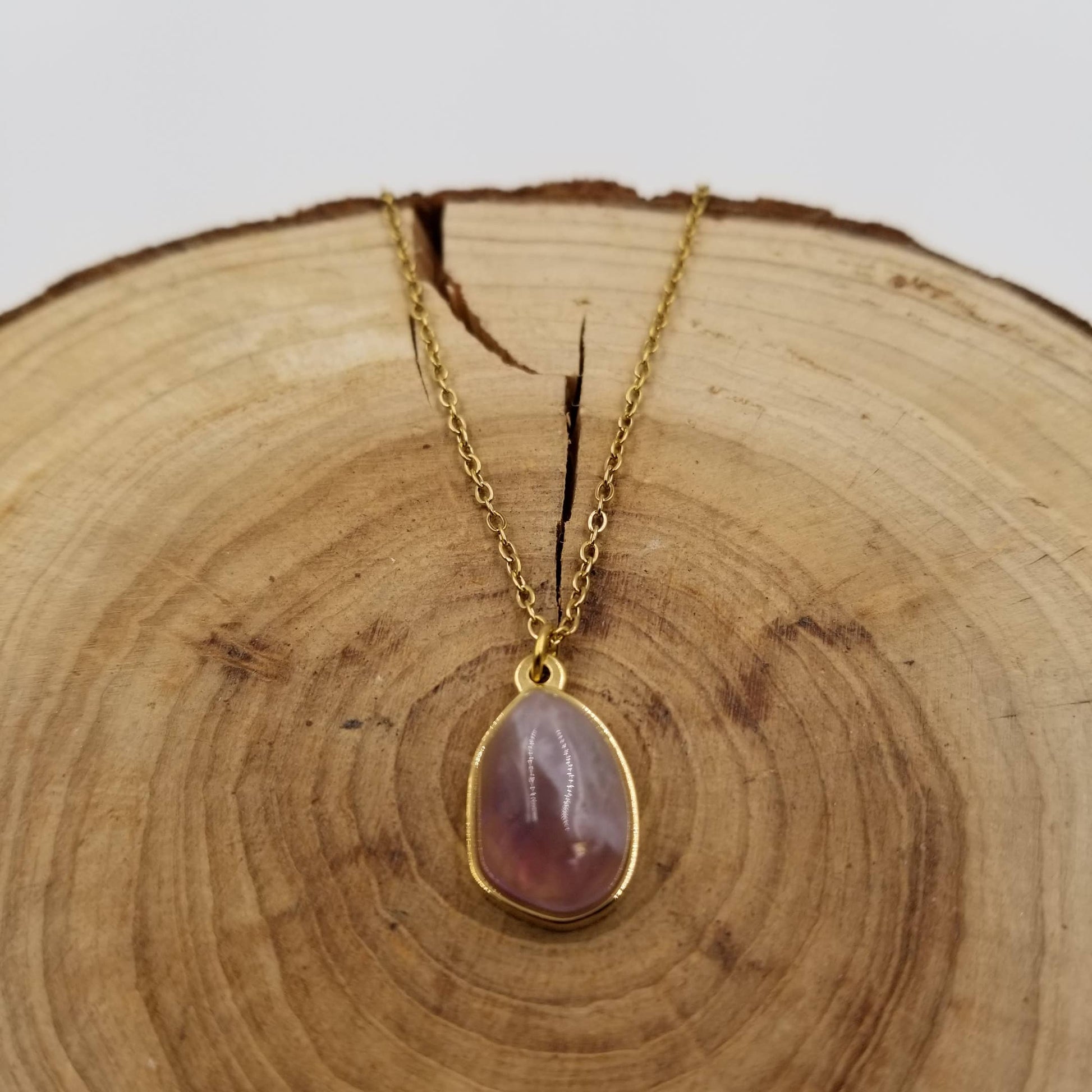 Irregular Natural Stone Necklace: Green