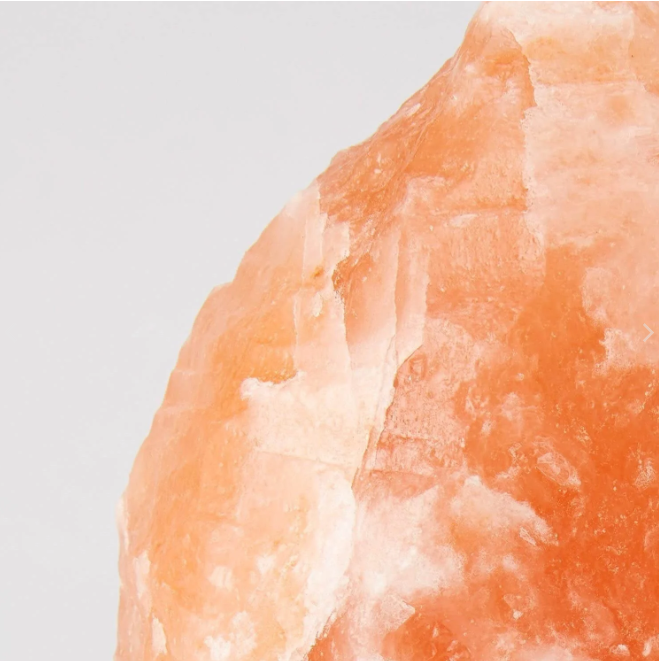 Himalayan Salt Rock Lamp - Medium Pink Crystal Salt