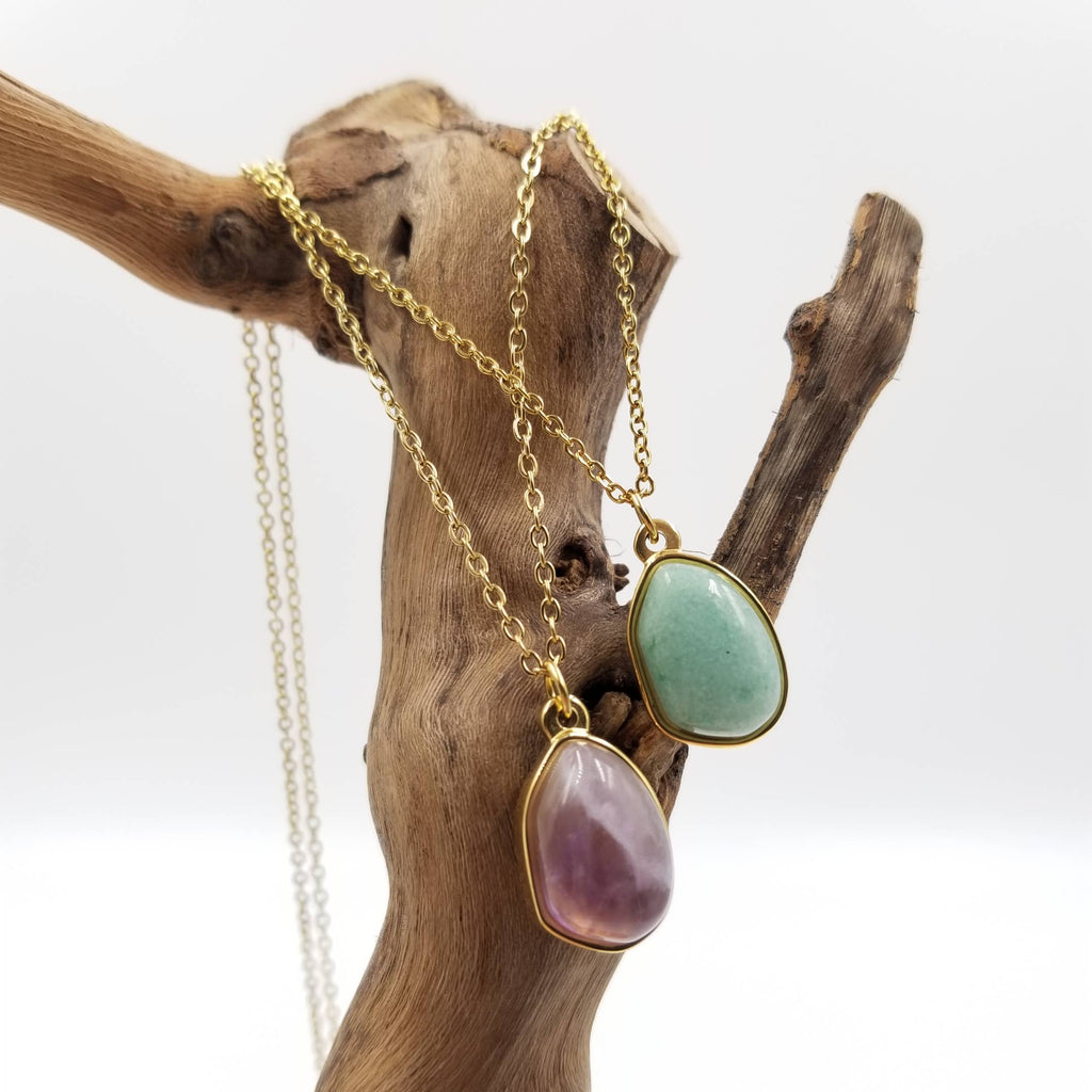 Irregular Natural Stone Necklace: Green